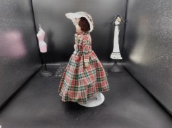 german 12 plaid dress side a